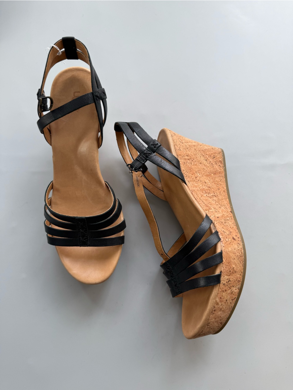 UGG Brigitte Wedge Sandals Leather Cork Platform Black Tan 7.5 - Picture 2 of 7